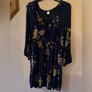 Old Navy women’s dress, size XXL, navy with yellow and pink flowers.